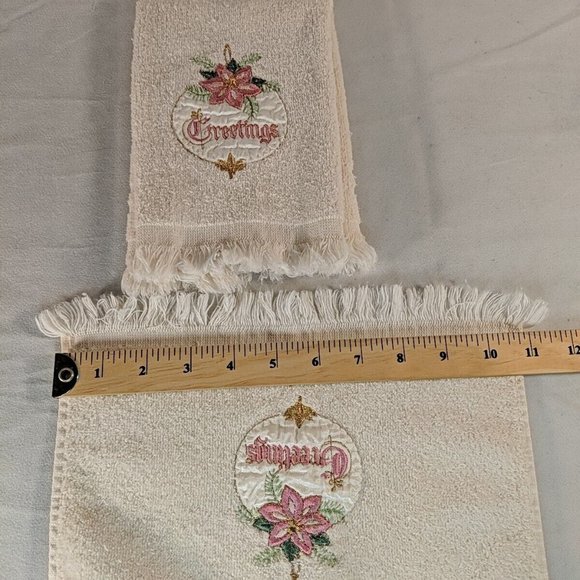 2 Vintage Seasons Greetings Hand Towels Christmas Holiday Bathroom Cannon Cotton - Picture 5 of 6